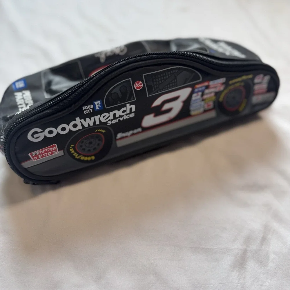Vintage Dale Earnhardt NASCAR Goodwrench #3 Zip Tote Fanny pack